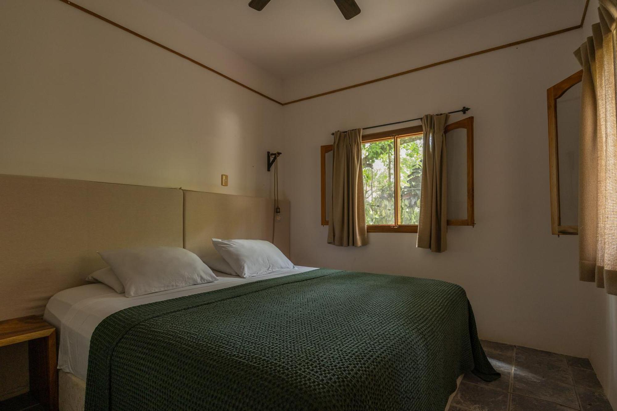 Star Mountain Jungle Lodge & Horse Ranch Мал Паис Екстериор снимка